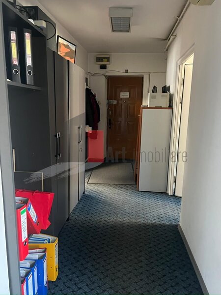 Unirii, Natiunile Unite, 3 camere.